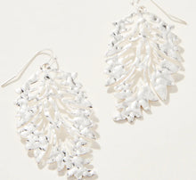 Load image into Gallery viewer, Bellinger Earrings SIL