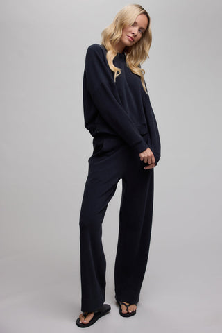 Brushed Fleece Pullover Black