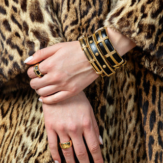 Gaia Petite Hinged Bangle Ebony