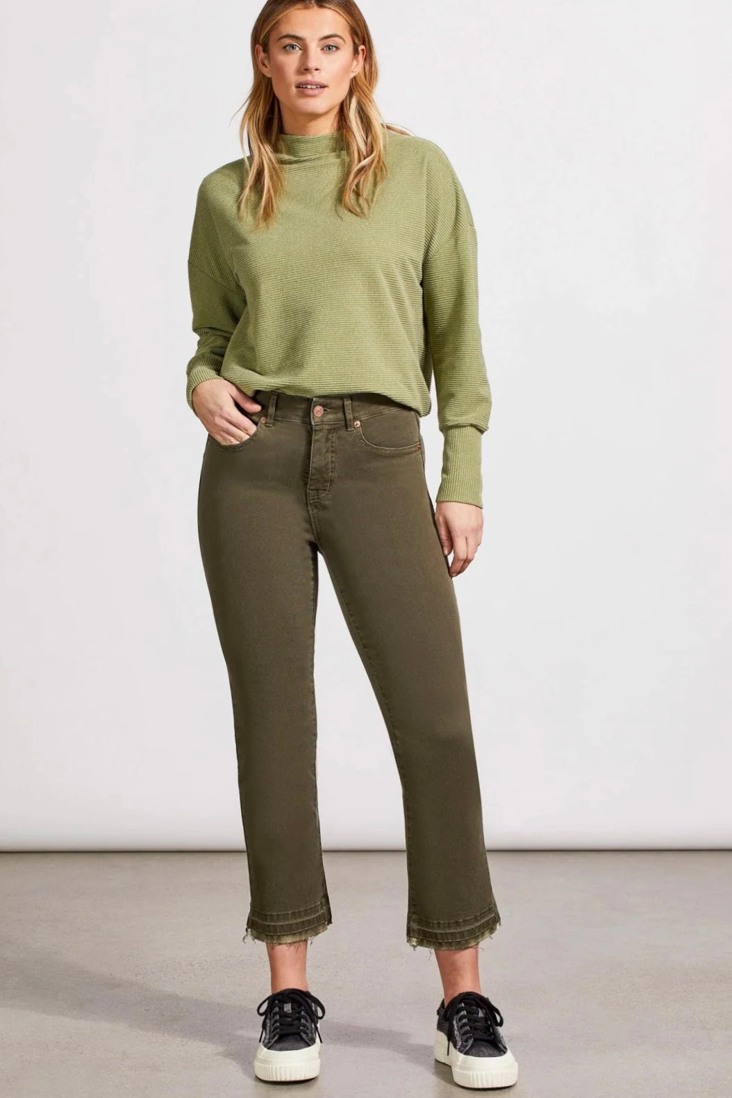 Sophia Curvy Hugging Microflare Crop Jeans Olive