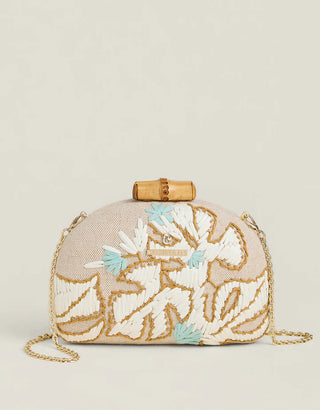 Minaudiere Seawall Leaf