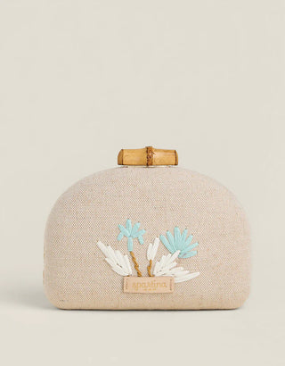 Minaudiere Seawall Leaf