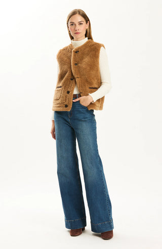 Hyland Reversible Sherpa Vest