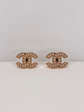 Chanel Gold Freshwater Pearl Stud Earrings