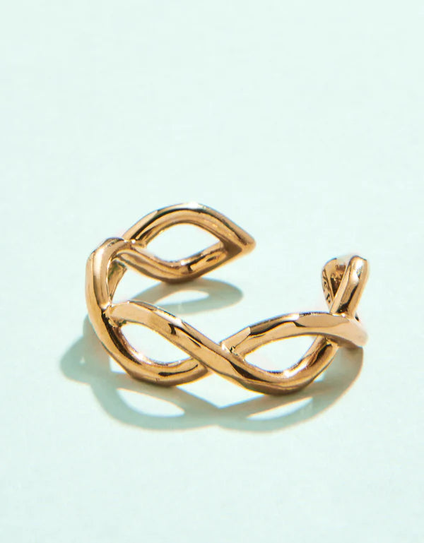 SP Wavy Ring