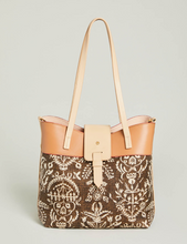 Load image into Gallery viewer, Spartina Olivia Tote