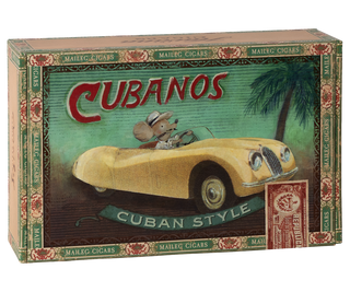 Grandma and Grandpa Mice in Cigarbox