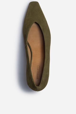 Chiara Kitten Heel Suede Pump Dark Olive