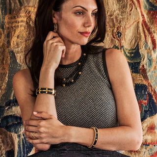 Berry Small Hinged Bangle Ebony