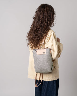 Bedford Merino Wool Midi Backpack Granite Vachetta