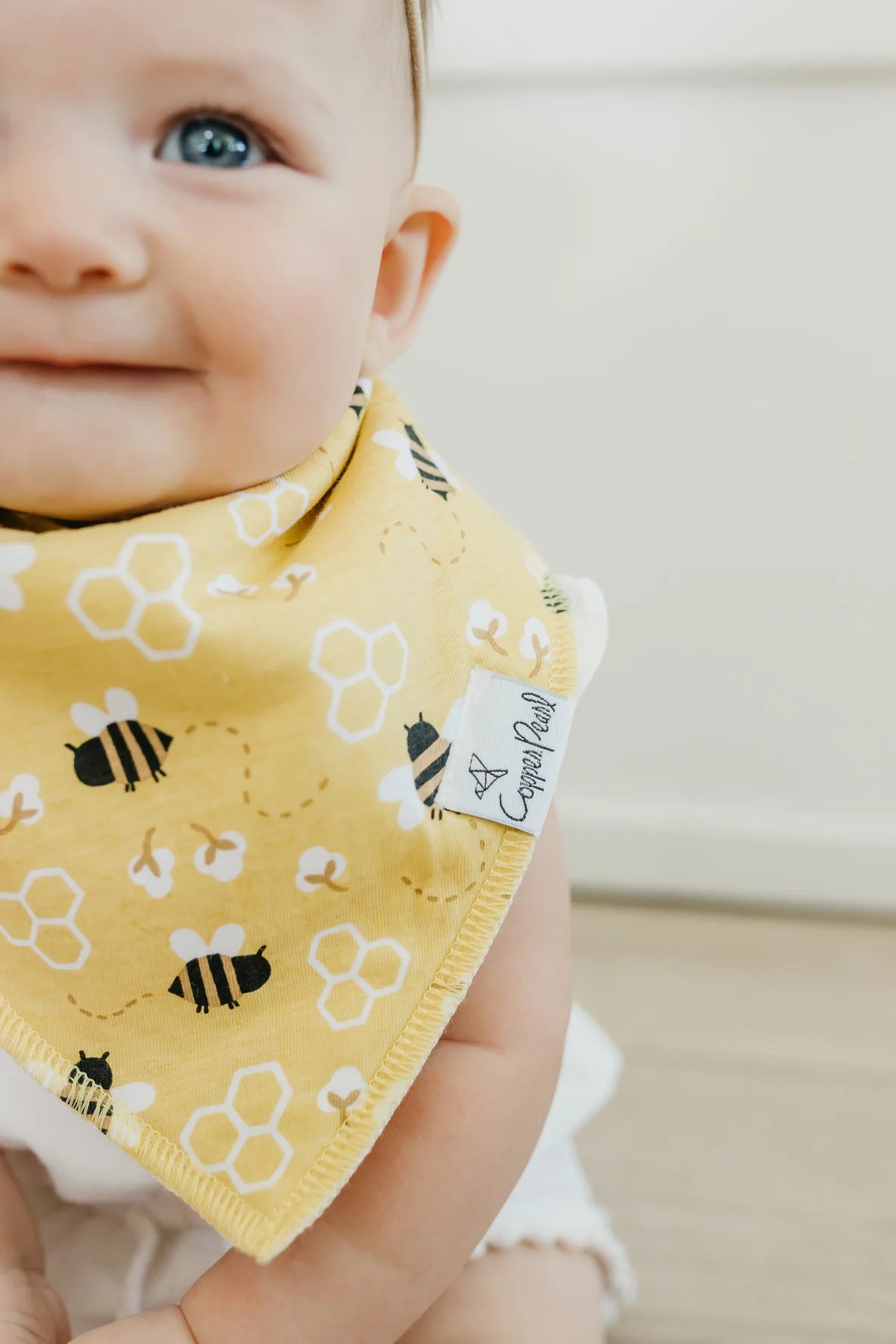 Copper Pearl Atwood
Baby Bandana Bibs