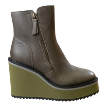 Load image into Gallery viewer, Wedge Ankle Boots Olive