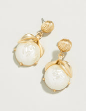 Load image into Gallery viewer, Fruit drop earrings pearl