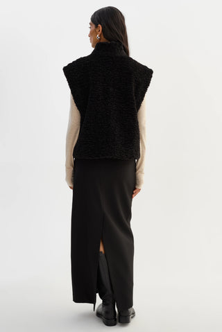Dua Reversible Faux Fur Vest Black