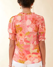 Load image into Gallery viewer, Eirene Blouse Callawassie Flowers Pink