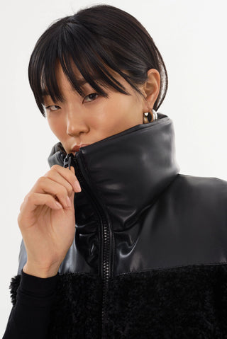 Melicia Reversible Puffer Vest Black