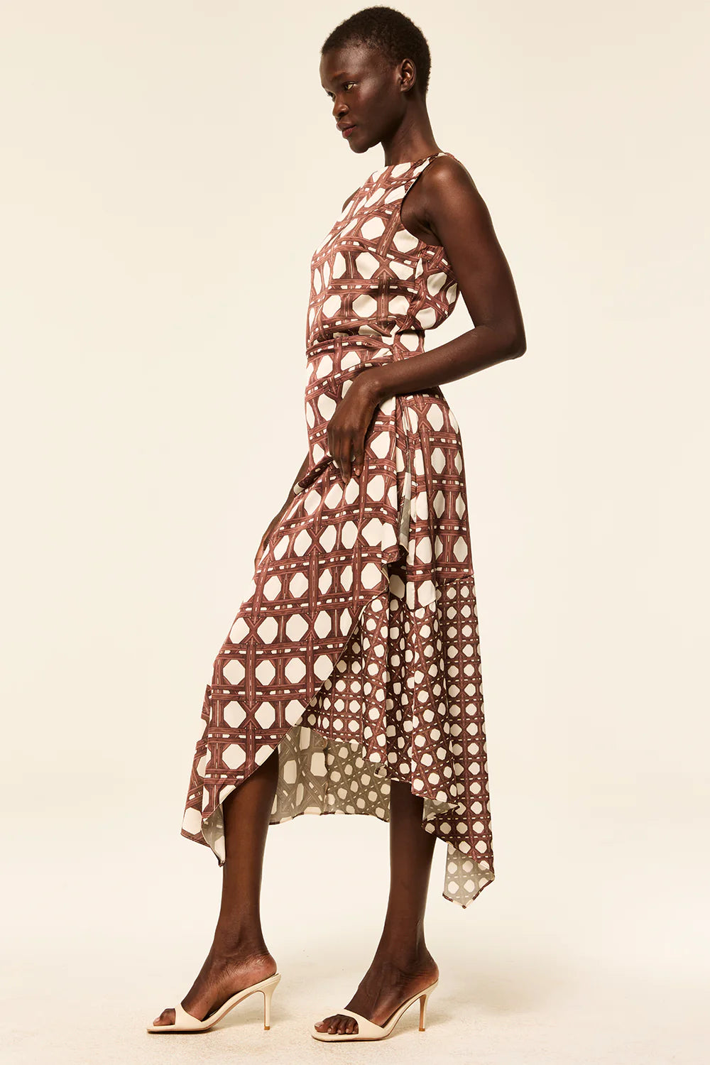 Alodia Dress Choco Rattan