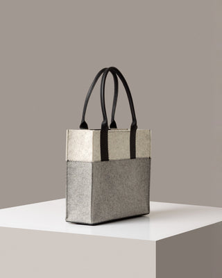 Jaunt Merino Wool Midi Tote/Heather White Black
