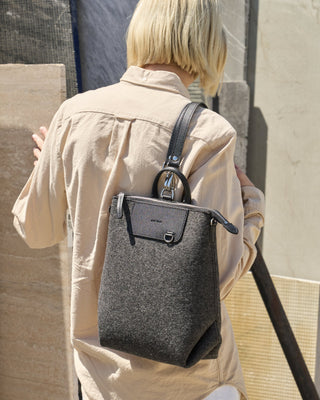Bedford Merino Wool Midi Backpack/ Charcoal Black
