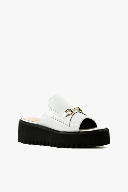 Link Flatform Sandals