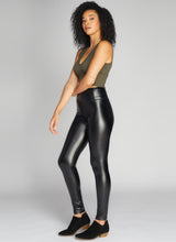Load image into Gallery viewer, Liquid High Waisted Legging