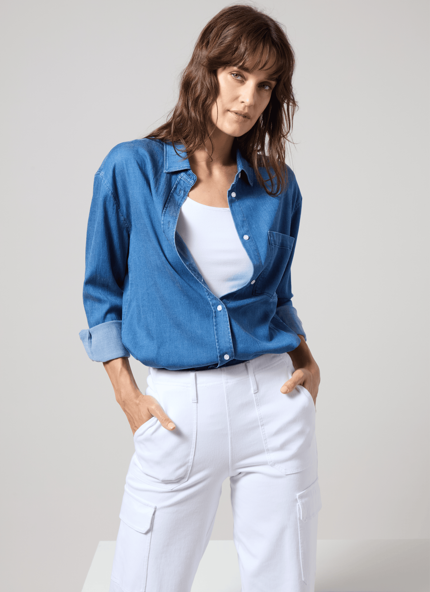 Bay Crop Chambray Shirt Mid Wash