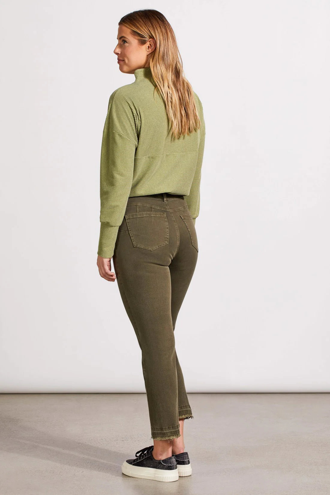 Sophia Curvy Hugging Microflare Crop Jeans Olive