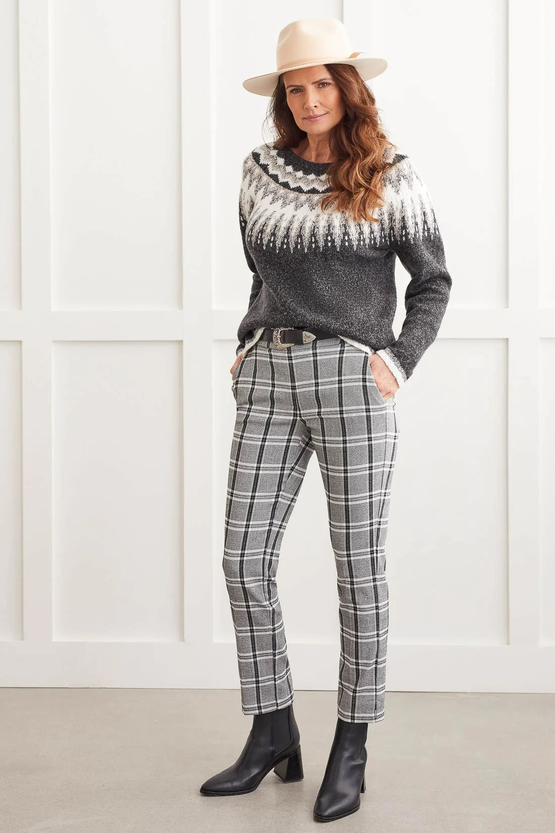 Pull On Silver Plaid Pant