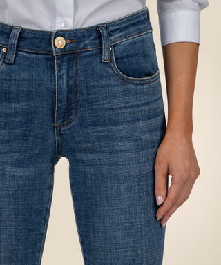 Amy Crop Straight Leg - Roll Up Fray