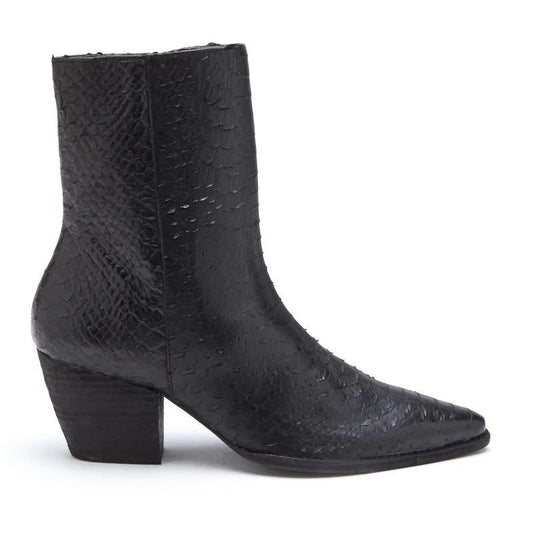 Matisse sweetie tall suede boot best sale