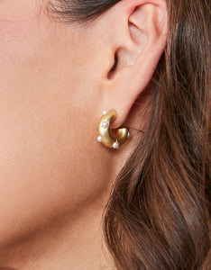 Chubby hoop earrings pearl