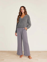 Load image into Gallery viewer, Barefoot Dreams Cozychic Lite V Neck Seamed Pullover