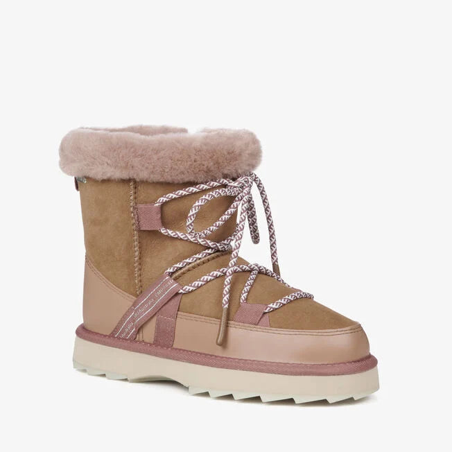 Blurred Camel Boot