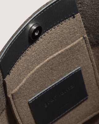 Jaunt Merino Wool Tote Cumin Tobacco Black