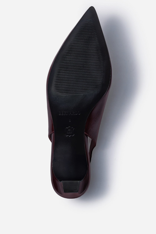 Maude Slingback Pump Chocolate Wine Polish