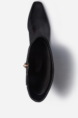 Ramona Riding Boots Black Pull-Up Calf