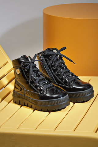 Spell Boots Black