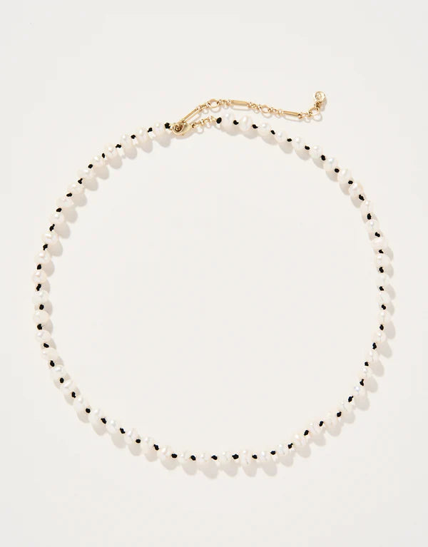 Pearl Rope Necklace 17” Pearl/Black